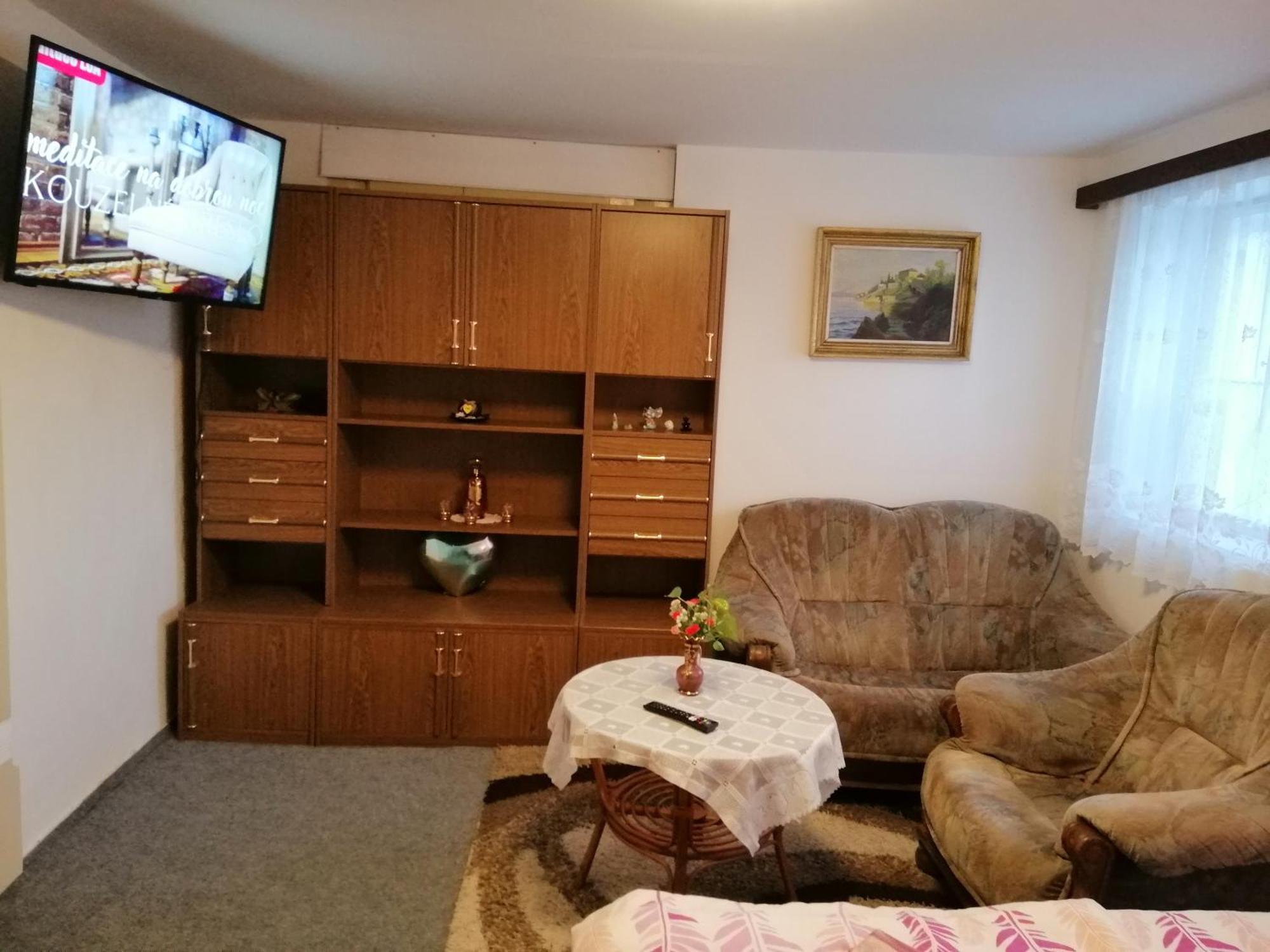 Penzion Jura Chřibská Exteriör bild